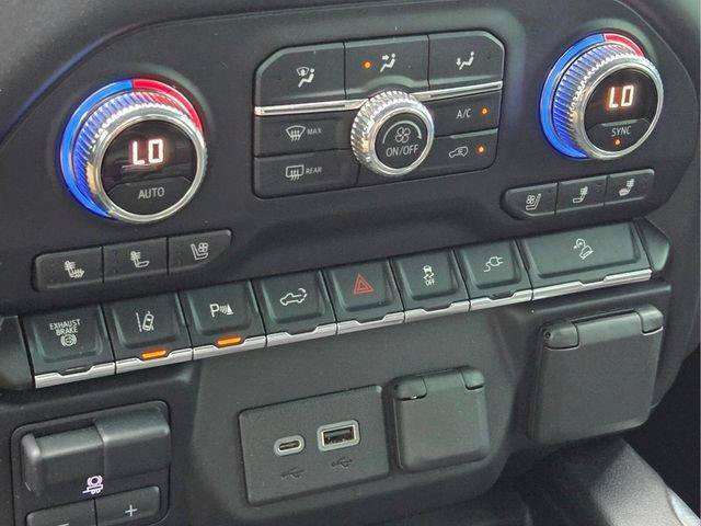 Certified 2020 GMC Sierra 2500 AT4 w/ AT4 Premium Package AWD/4WD image 28