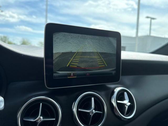 Used 2018 Mercedes-Benz GLA 250 4MATIC image 17