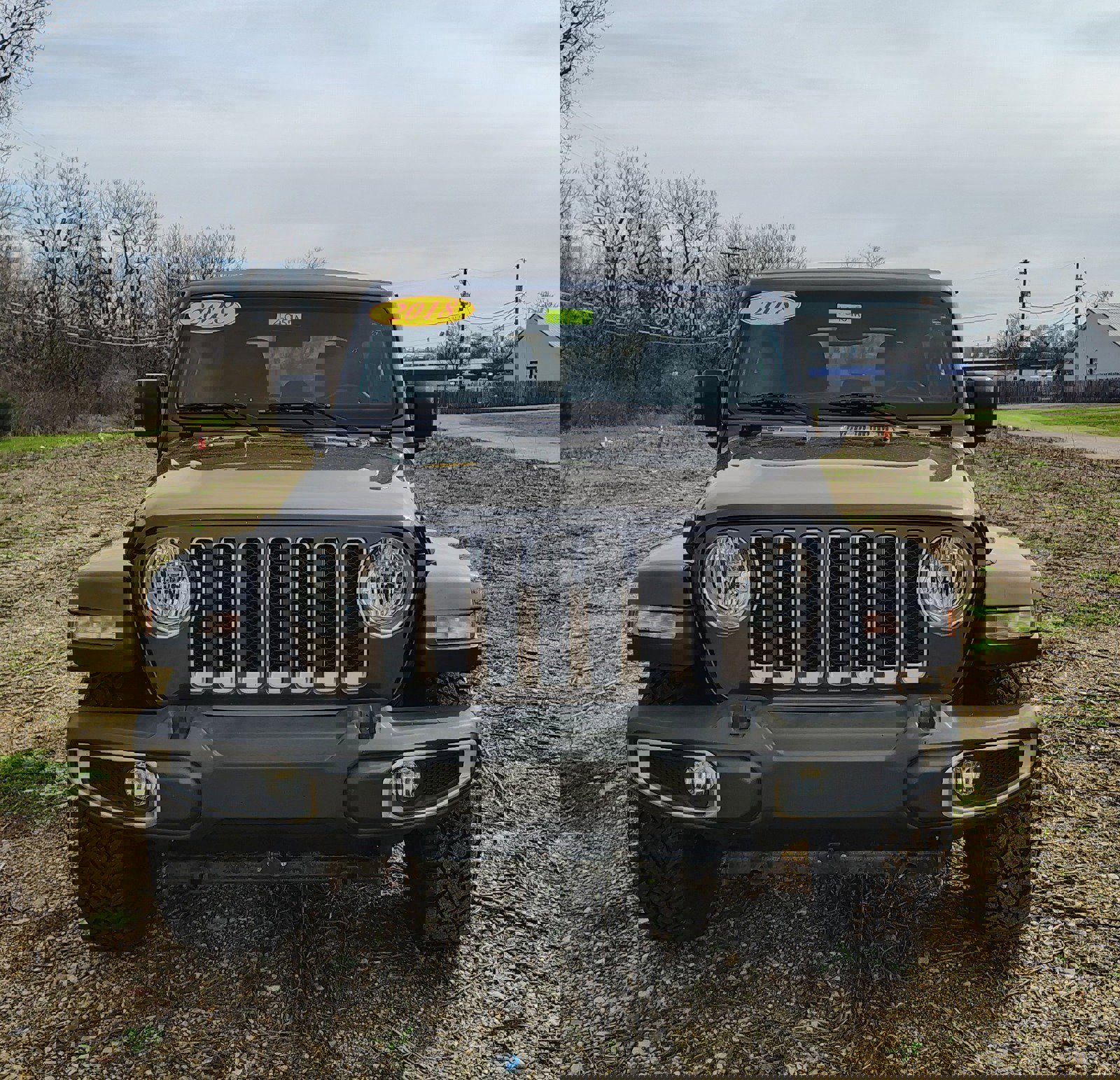 Used 2018 Jeep Wrangler Unlimited Sahara image 1