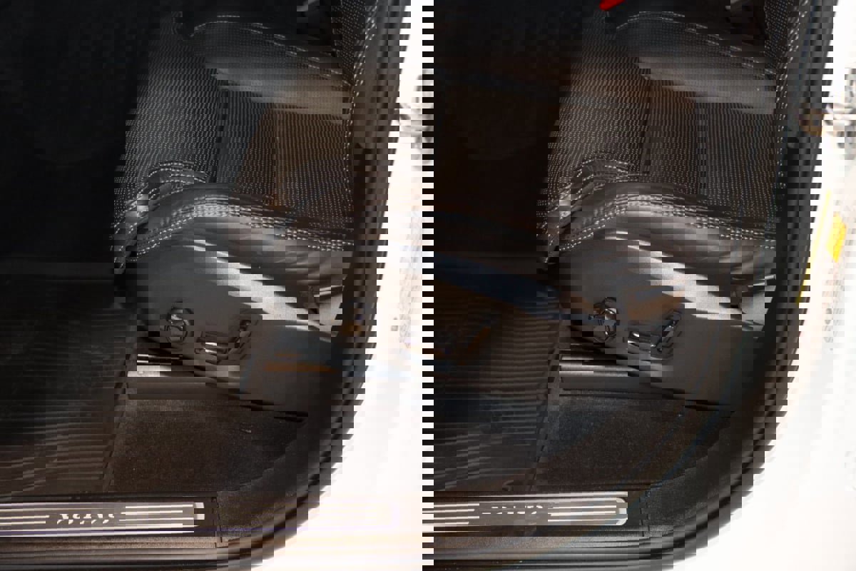 Used 2023 Volvo XC90 B6 Ultimate AWD/4WD image 34