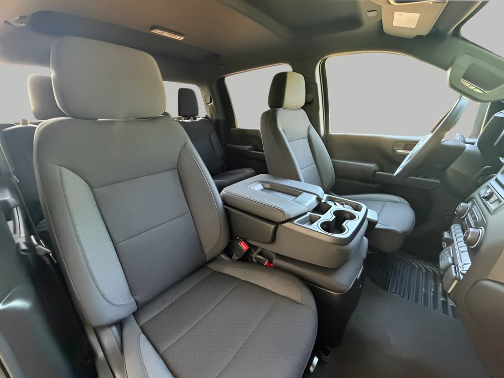 New 2026 Chevrolet Silverado 2500 Custom w/ Custom Value Package AWD/4WD image 9