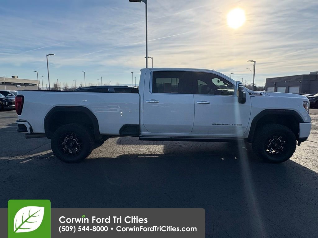 Used 2023 GMC Sierra 3500 Denali w/ Technology Package image 8