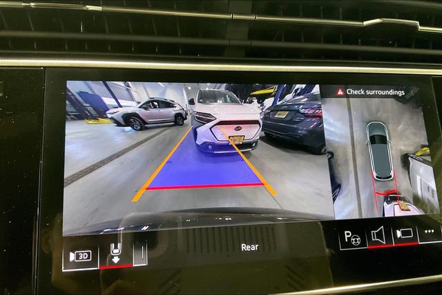 Used 2025 Audi Q7 3.0T Prestige w/ Prestige Package image 21