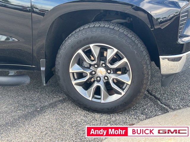 Used 2025 Chevrolet Silverado 1500 LT AWD/4WD image 15