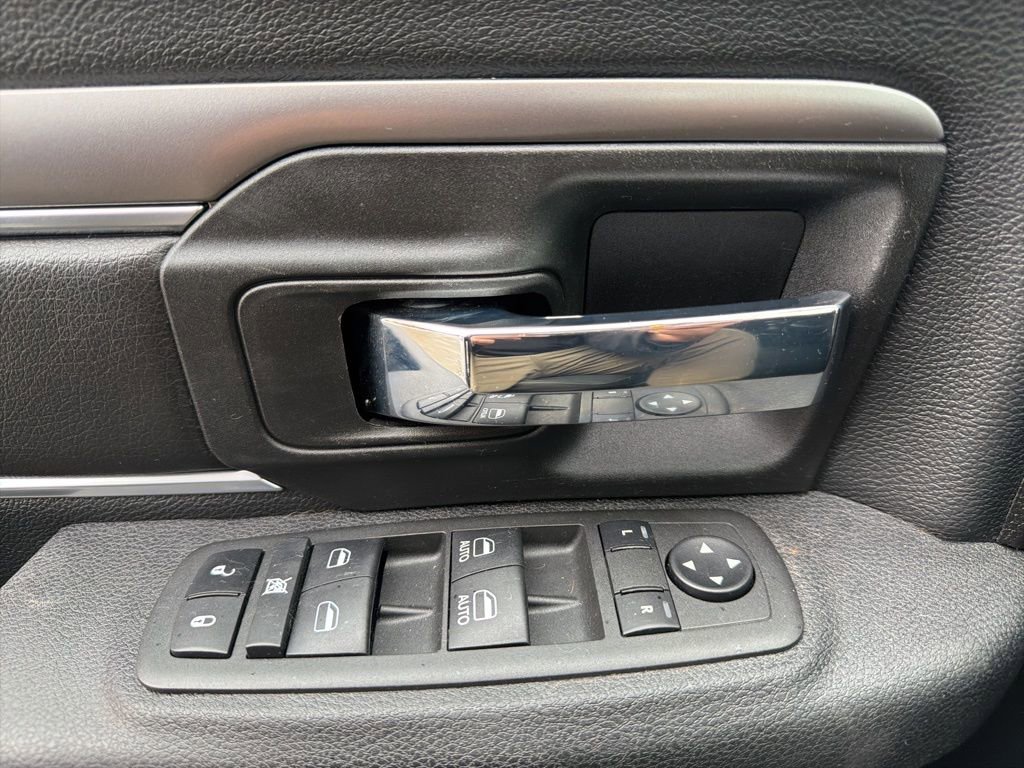 Used 2022 RAM 1500 Classic Warlock w/ Electronics Group image 33