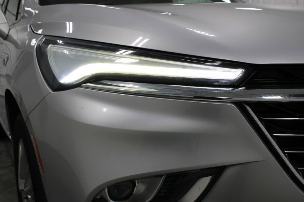 Used 2022 Buick Enclave Premium image 13