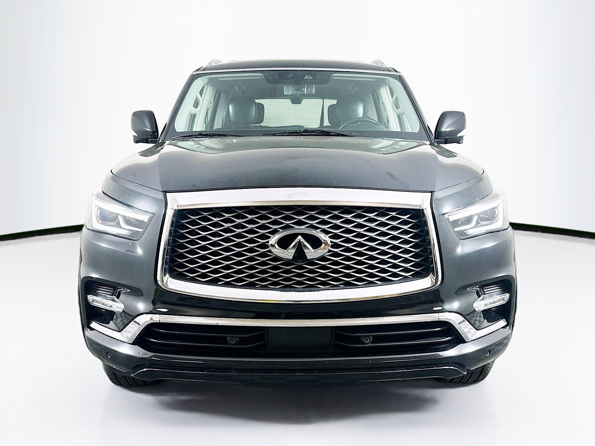 Used 2020 INFINITI QX80 Luxe w/ Proassist Package AWD/4WD image 2