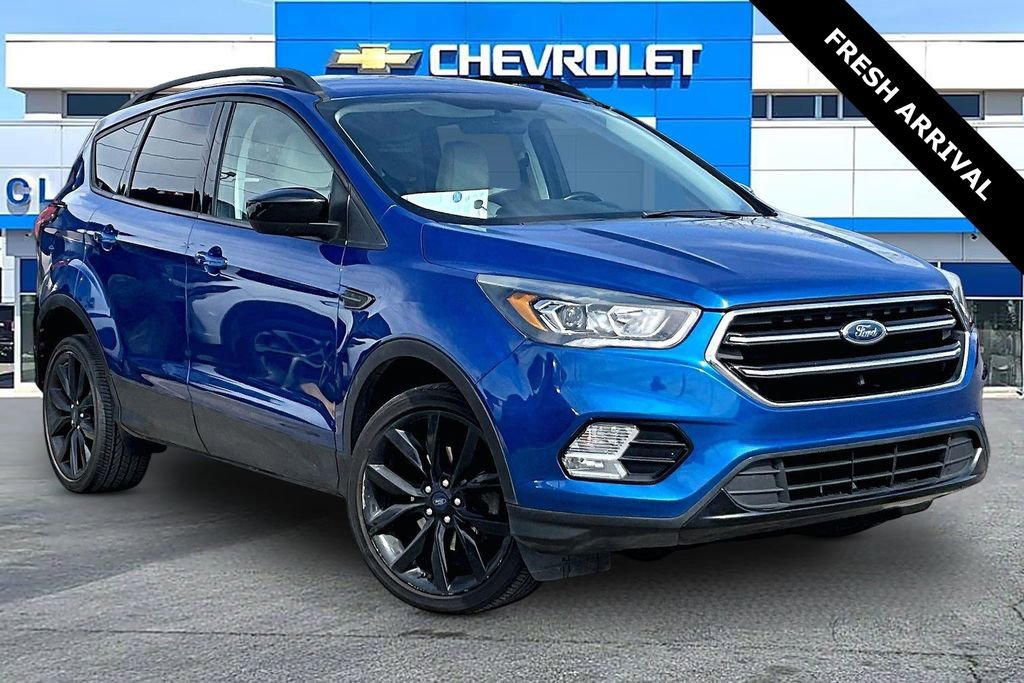Used 2018 Ford Escape SEL w/ SEL Sport Appearance Package