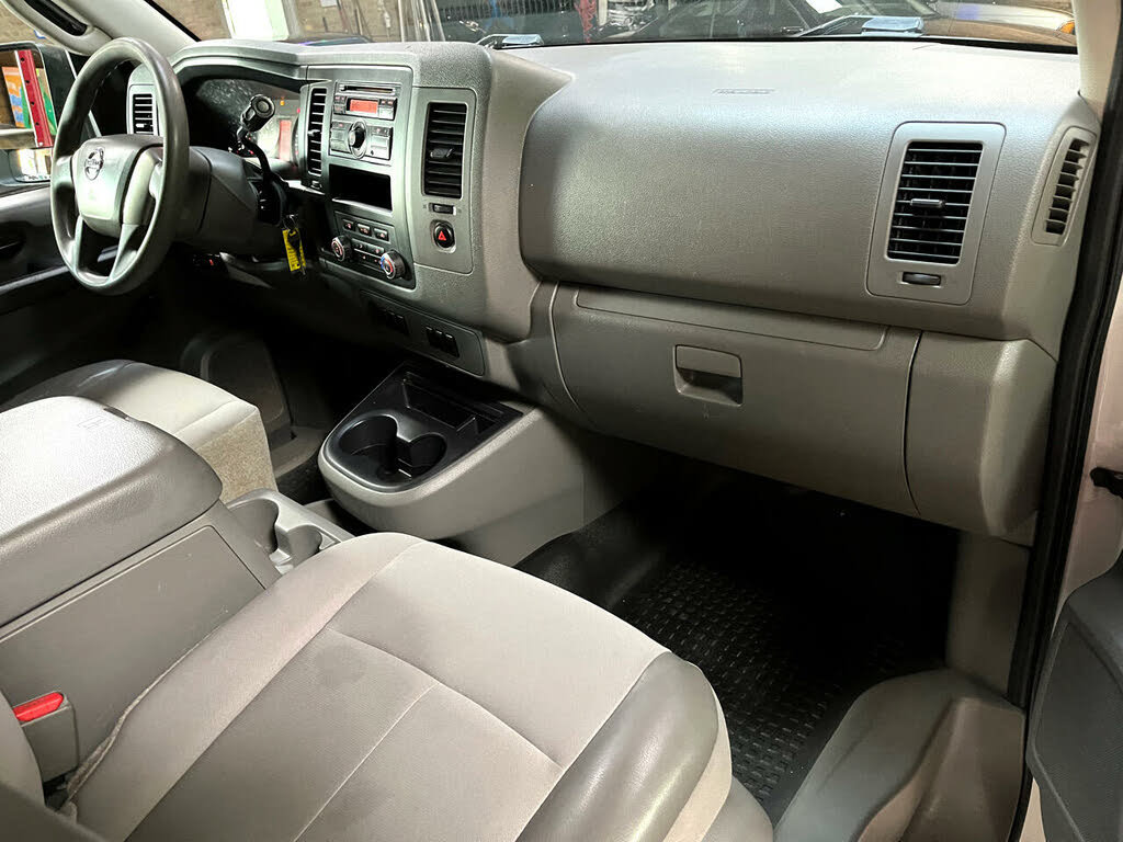 Used 2012 Nissan NV 3500 S RWD image 10