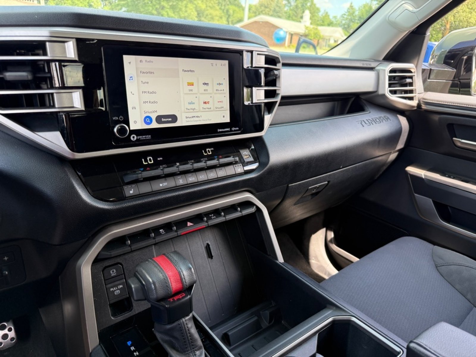 Used 2022 Toyota Tundra SR AWD/4WD image 11