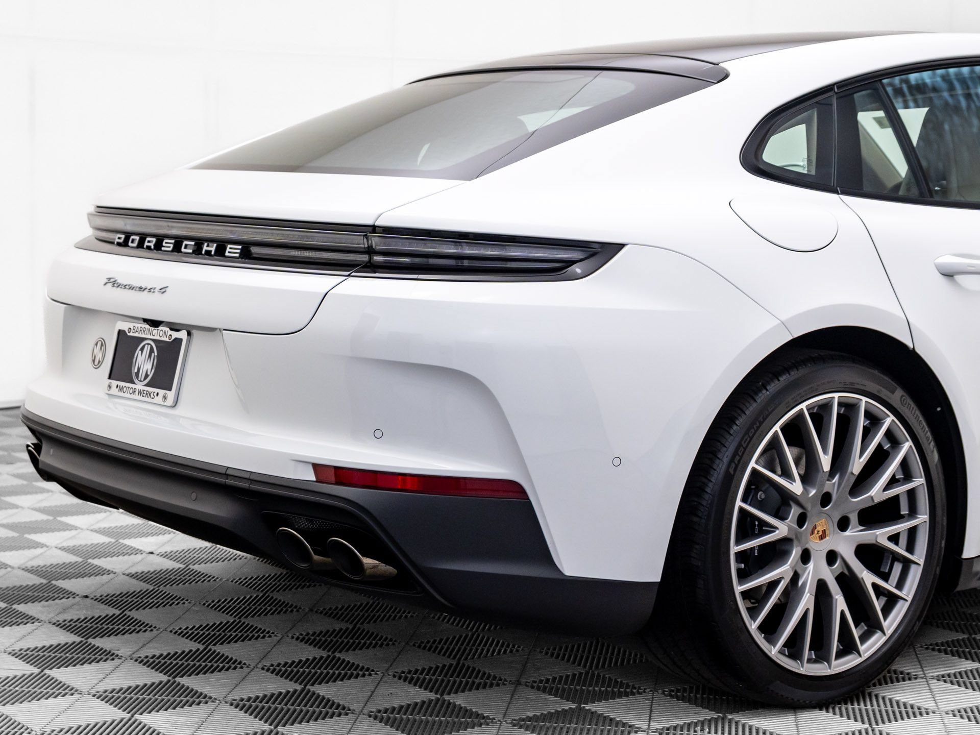 New 2026 Porsche Panamera 4 AWD/4WD image 34