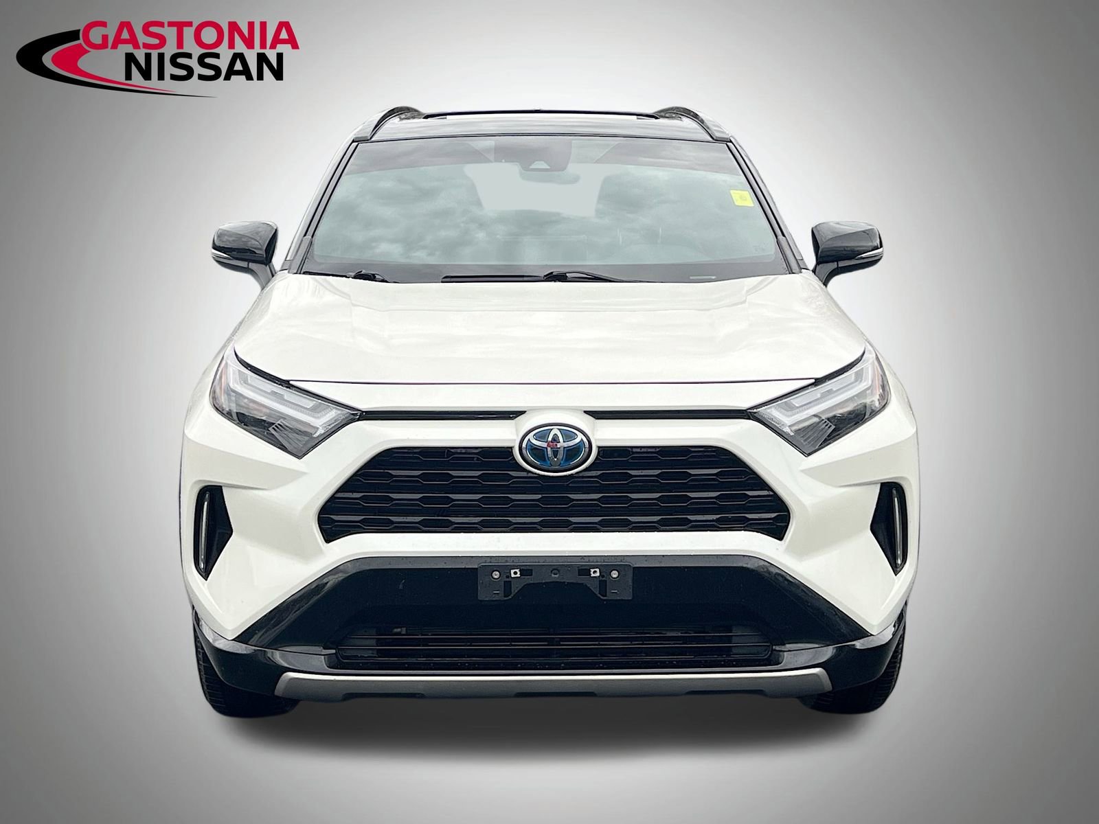 Used 2022 Toyota RAV4 XSE image 2