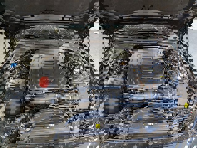 Used 2019 Jaguar XF Prestige image 40