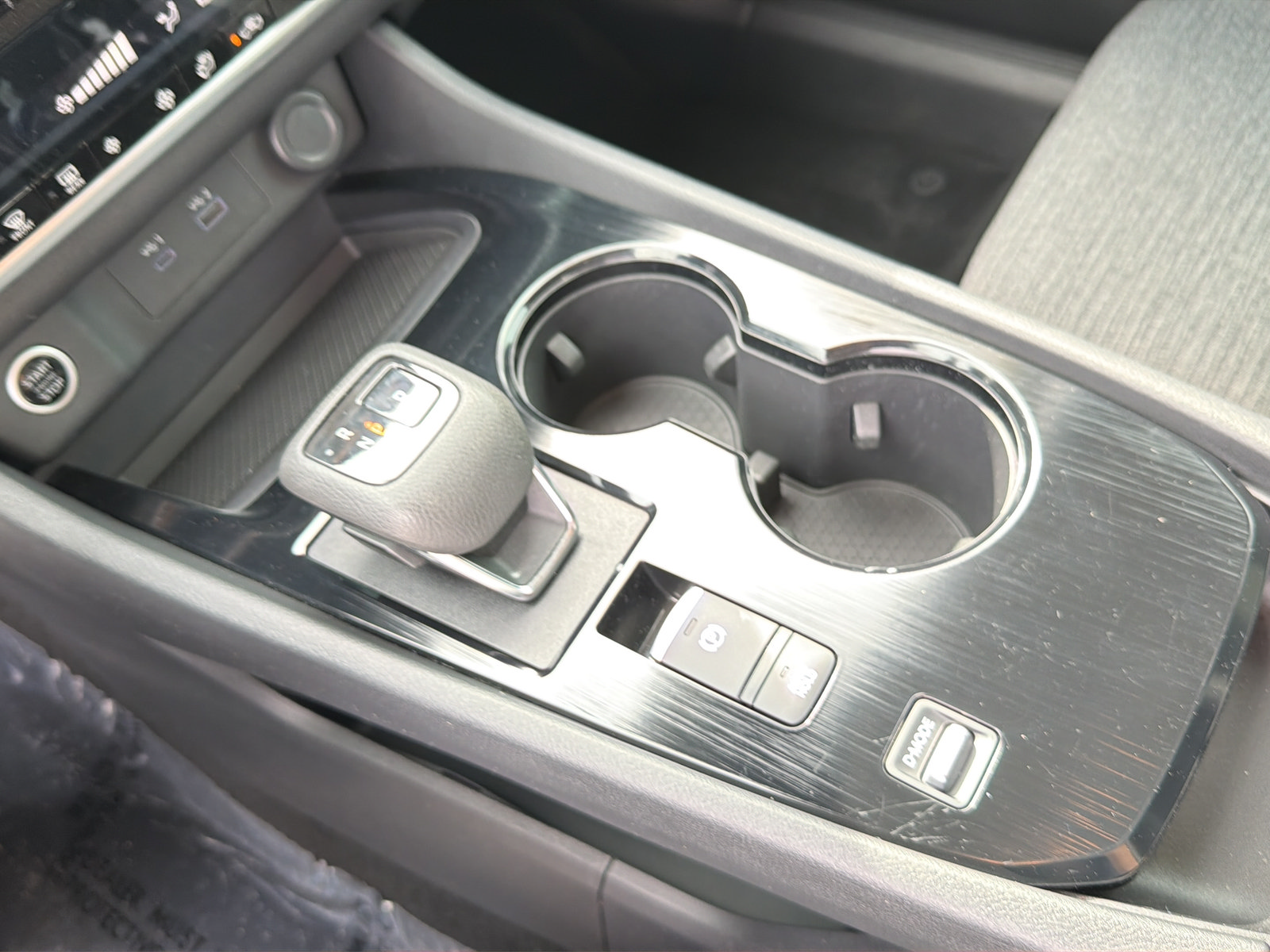 Certified 2021 Nissan Rogue SV FWD image 27