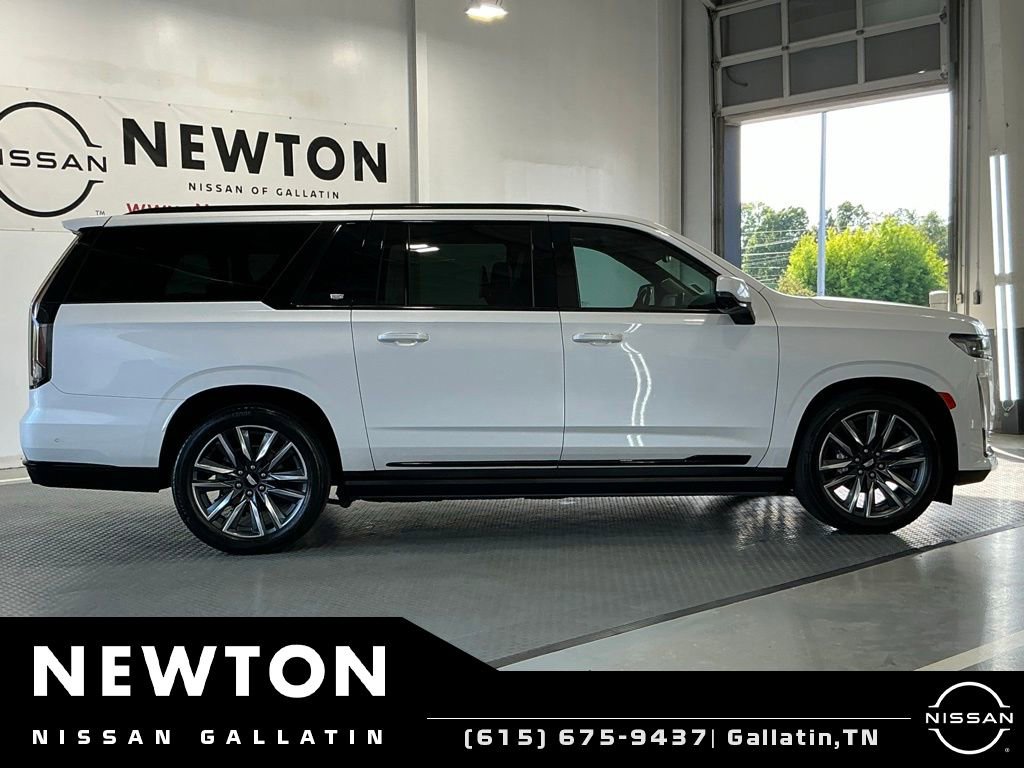Used 2021 Cadillac Escalade ESV Sport Platinum RWD image 34