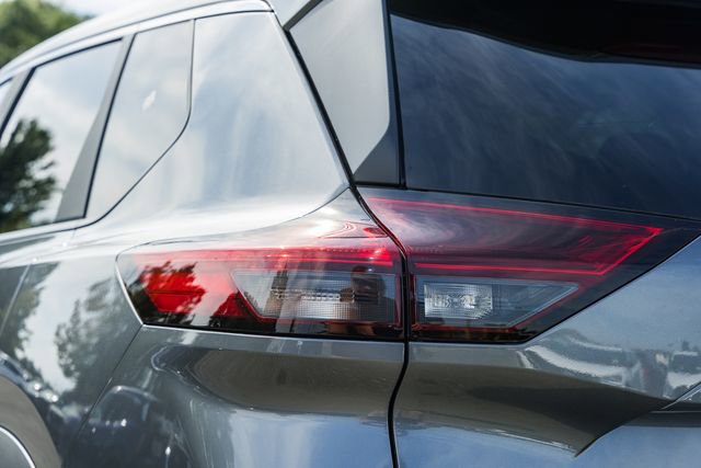New 2026 Nissan Rogue SV image 8