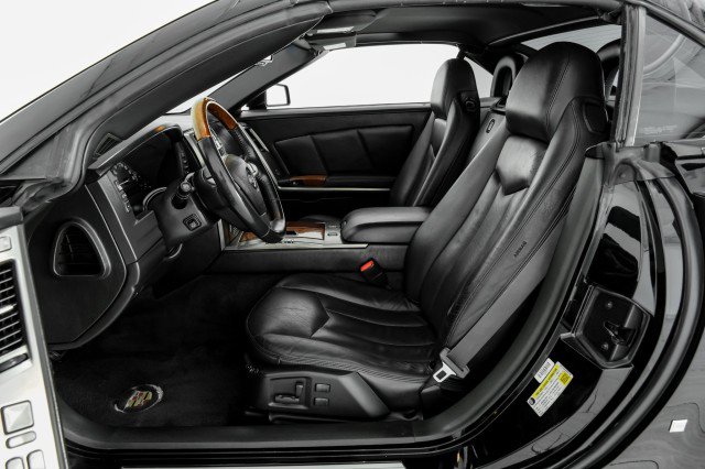 Used 2006 Cadillac XLR RWD image 27