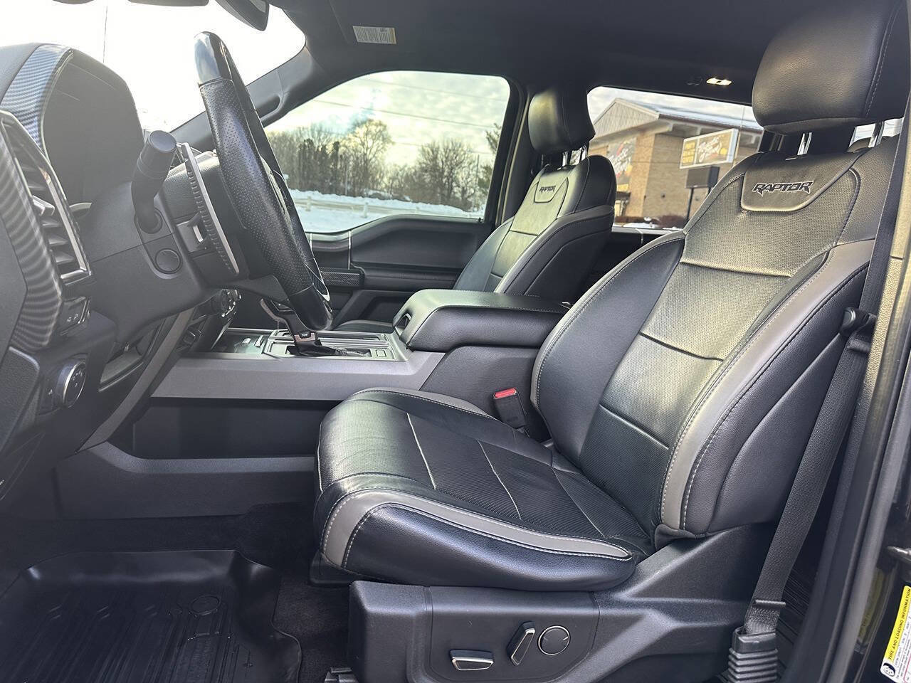 Used 2017 Ford F150 Raptor w/ Equipment Group 802A Luxury image 18