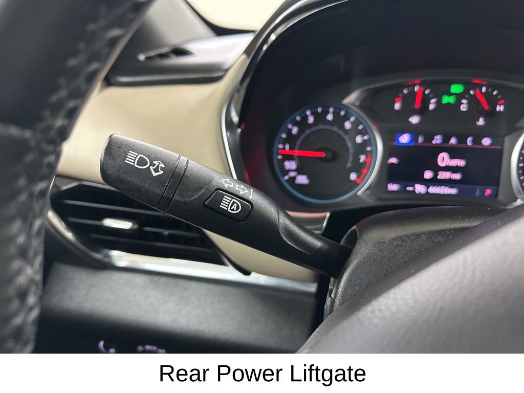 Certified 2023 Chevrolet Traverse LT image 39