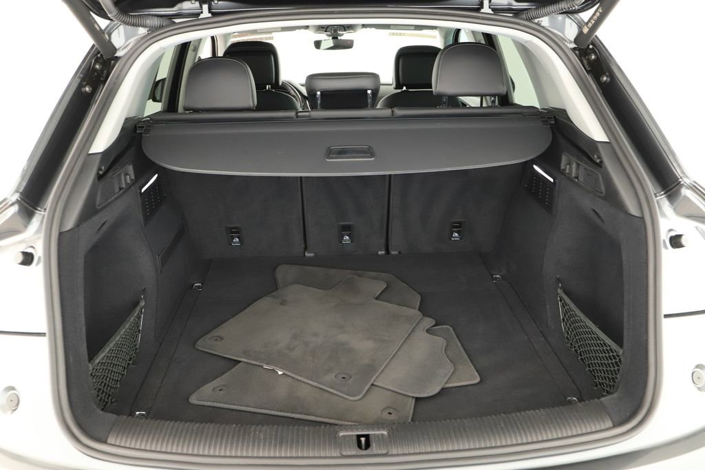 Certified 2023 Audi Q5 2.0T Premium w/ Convenience Package image 29