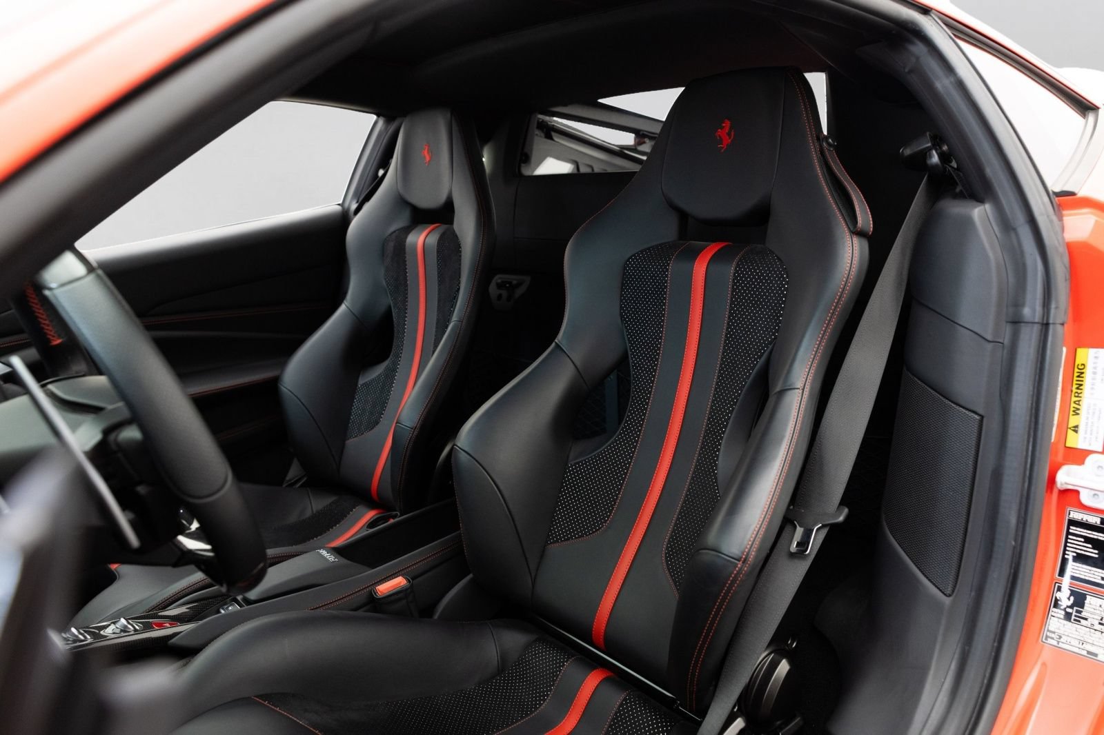 Used 2021 Ferrari F8 Tributo RWD image 15