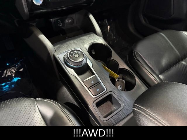 Used 2024 Ford Escape Platinum image 19