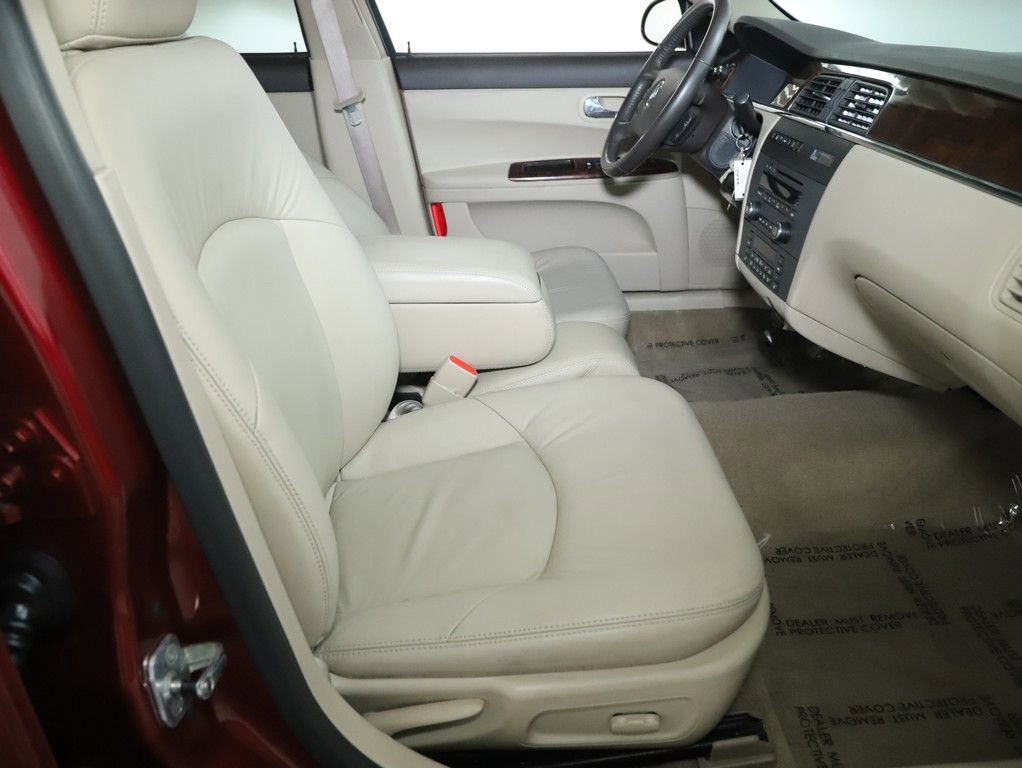 Used 2008 Buick LaCrosse CXL w/ Driver Confidence Package image 31