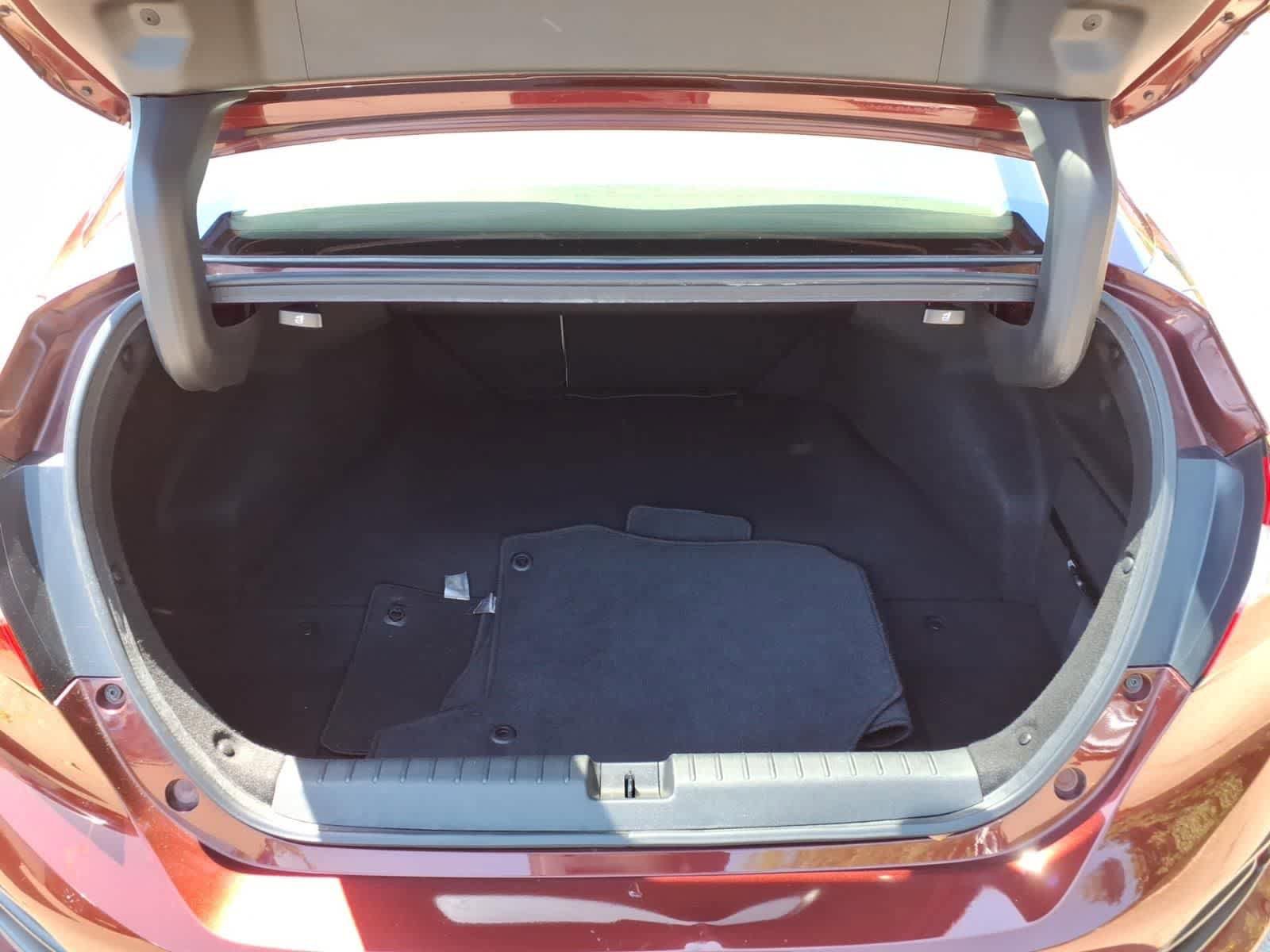Used 2018 Honda Clarity Touring image 6