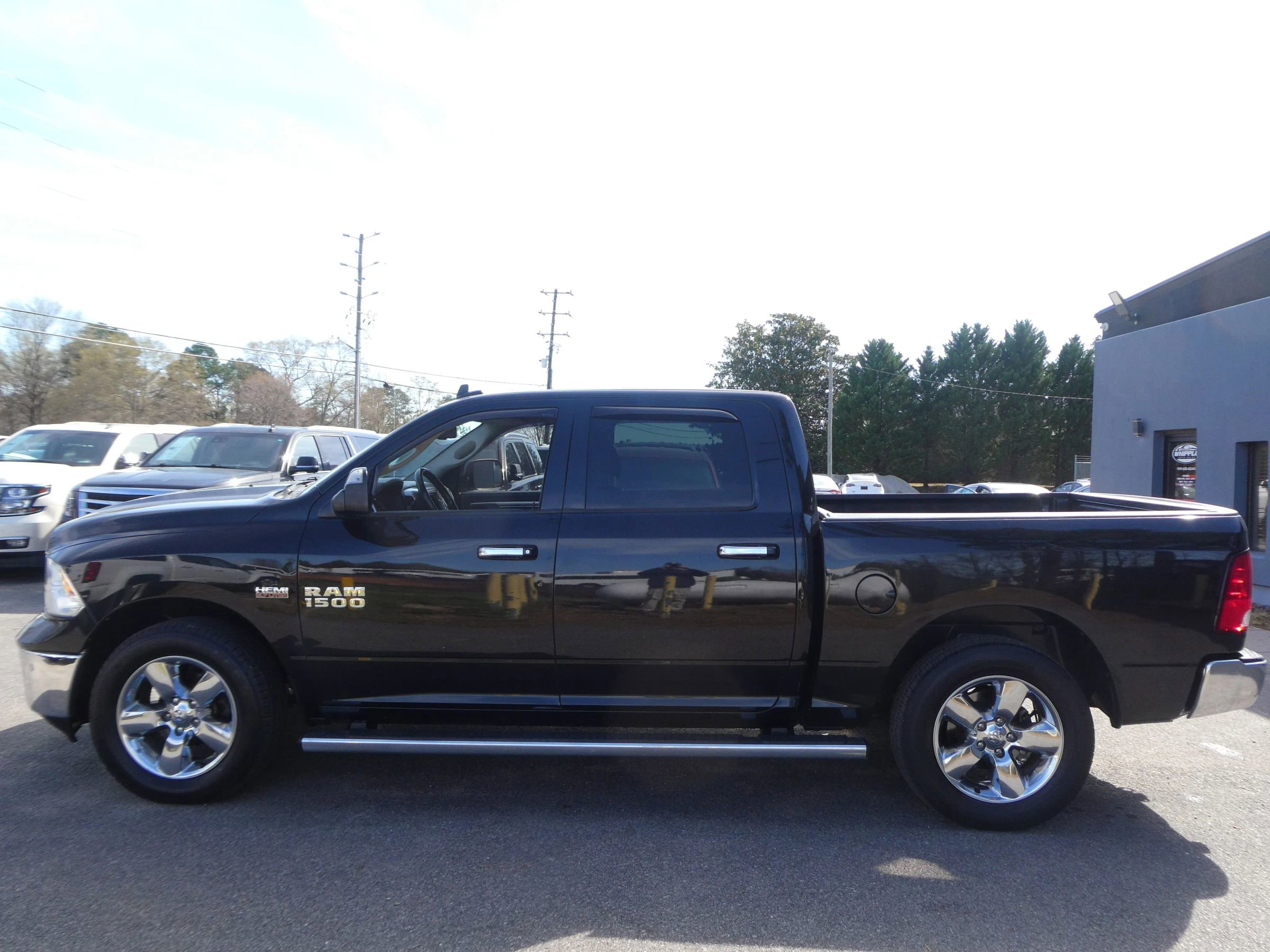 Used 2018 RAM 1500 Big Horn image 9