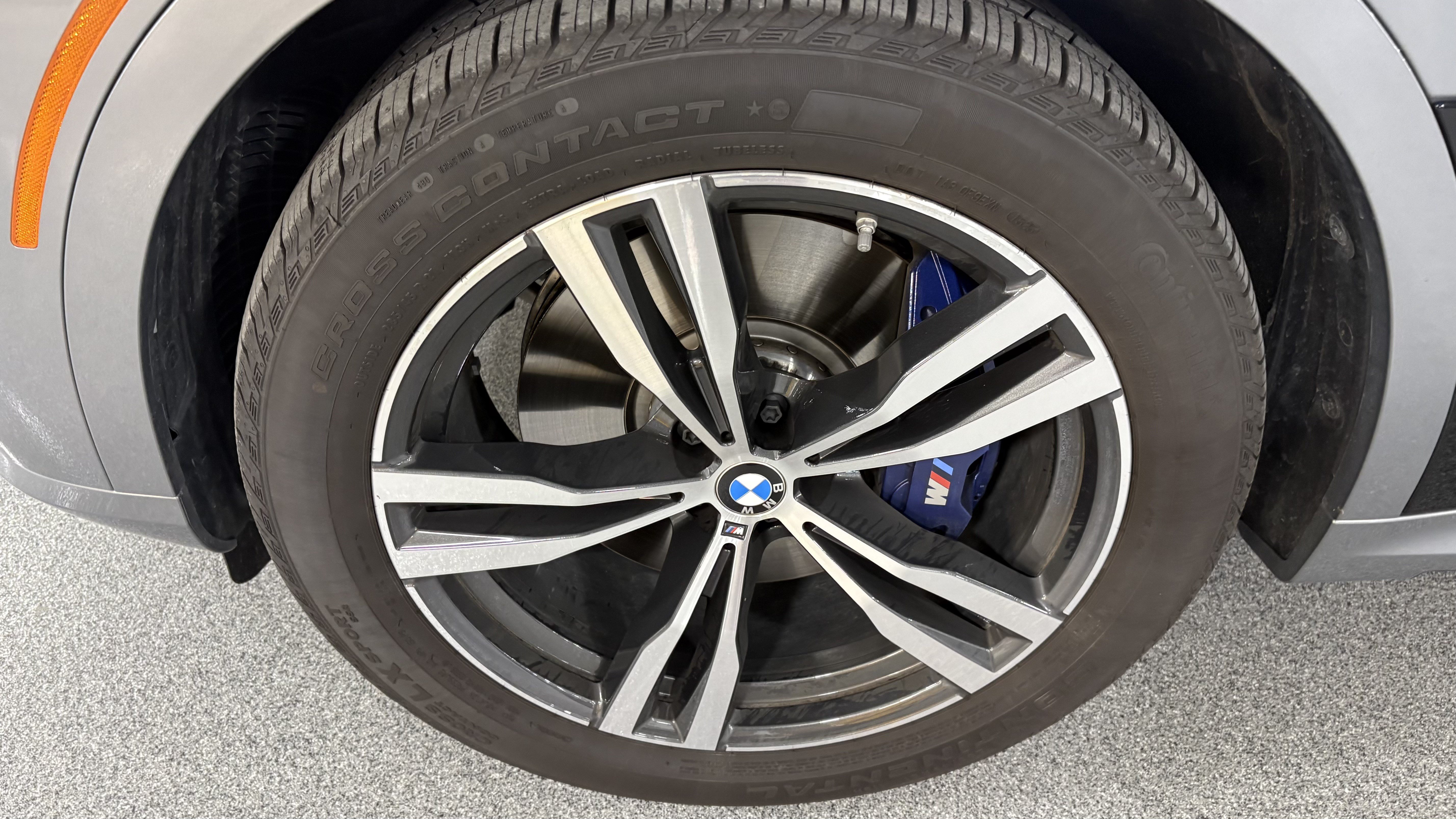 Used 2026 BMW X7 xDrive40i w/ M Sport Package AWD/4WD image 12