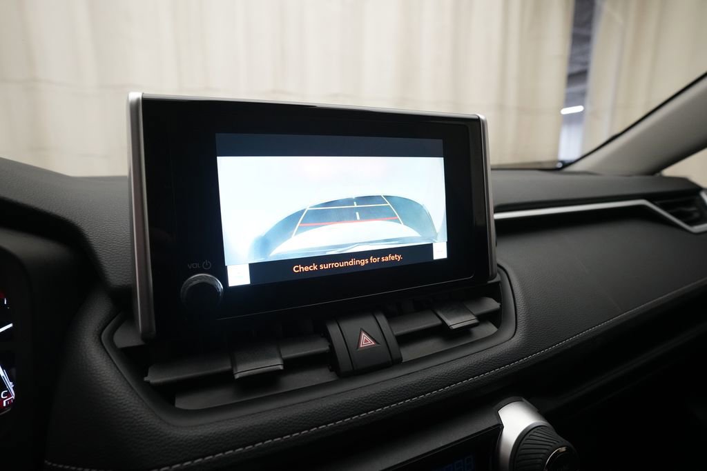 Used 2025 Toyota RAV4 XLE image 21