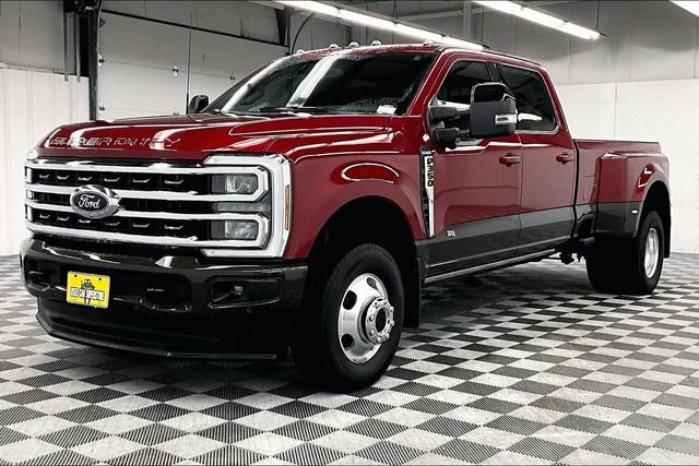 Used 2025 Ford F350 King Ranch image 12