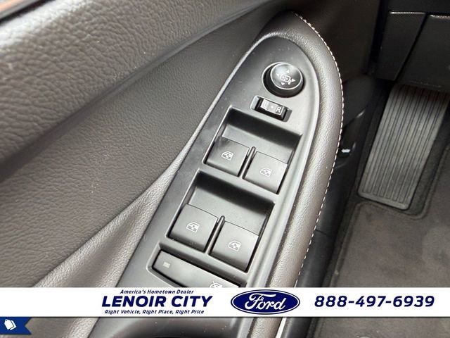 Used 2017 Buick Envision Essence image 18