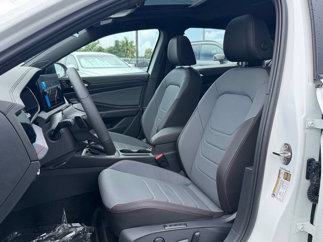New 2027 Volkswagen Jetta GLI Autobahn FWD image 9