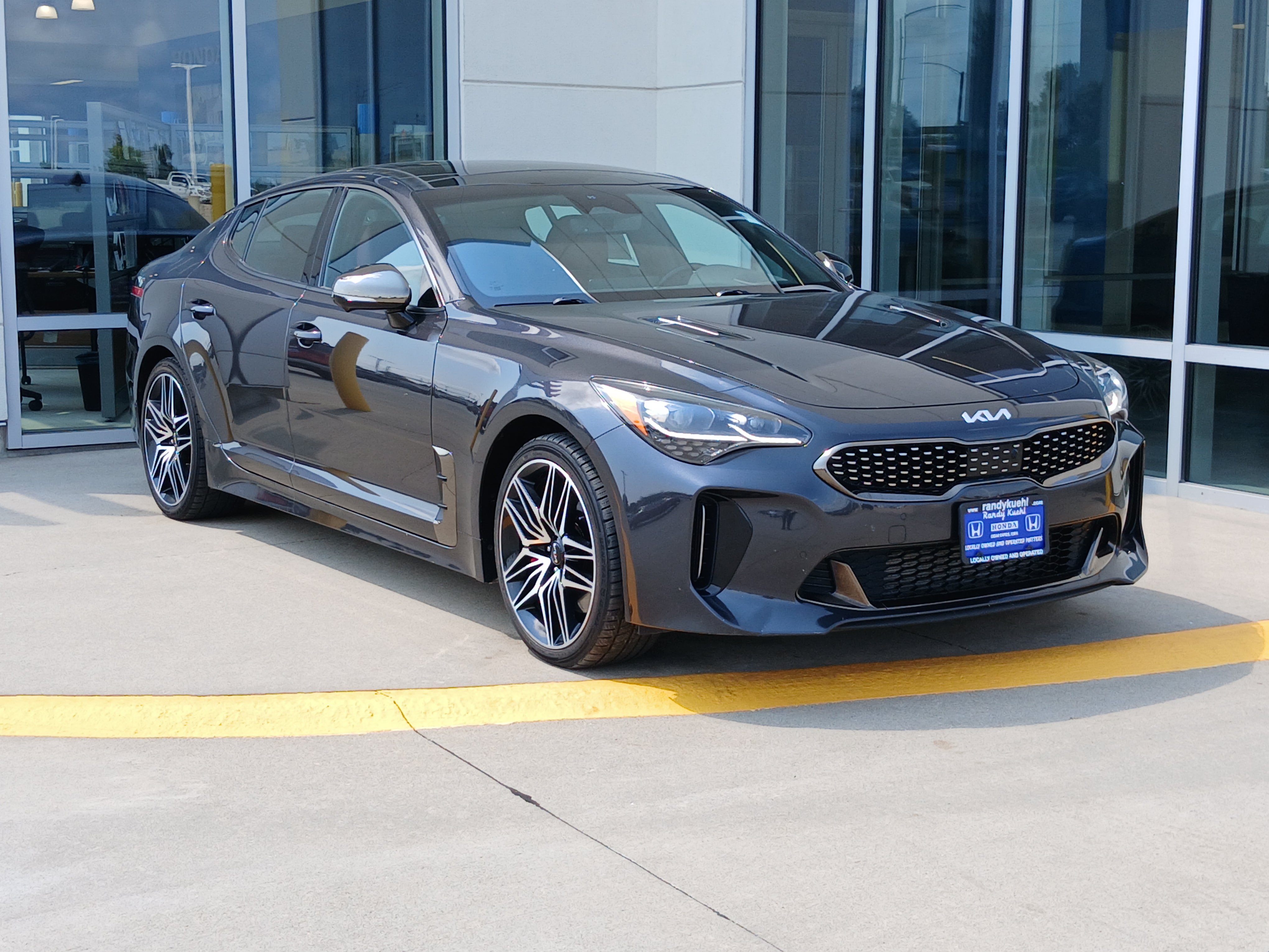 Used 2022 Kia Stinger GT2 w/ Red Interior Color Package AWD/4WD image 5