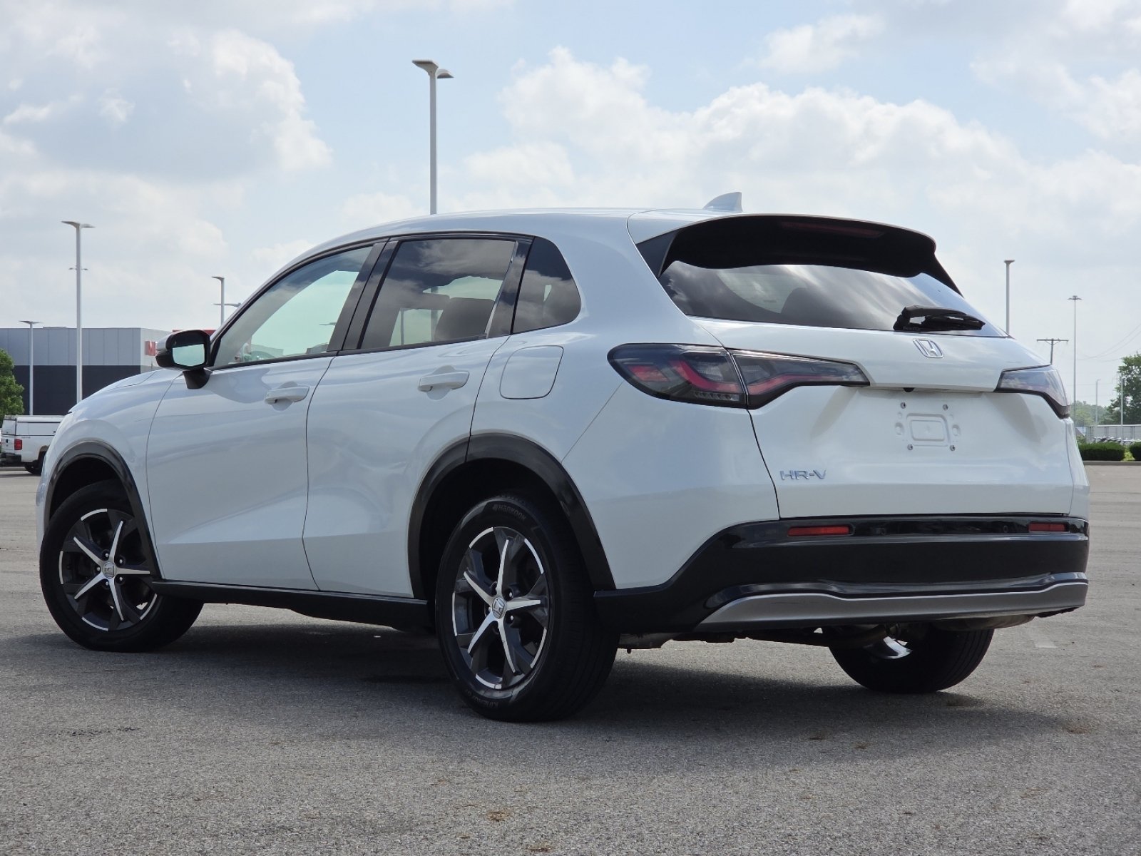 Used 2023 Honda HR-V EX-L image 18