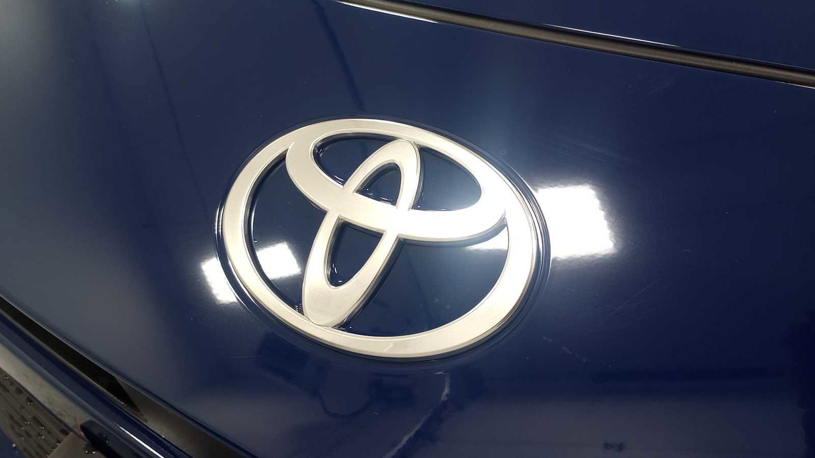 New 2025 Toyota Camry LE w/ Convenience Package image 28