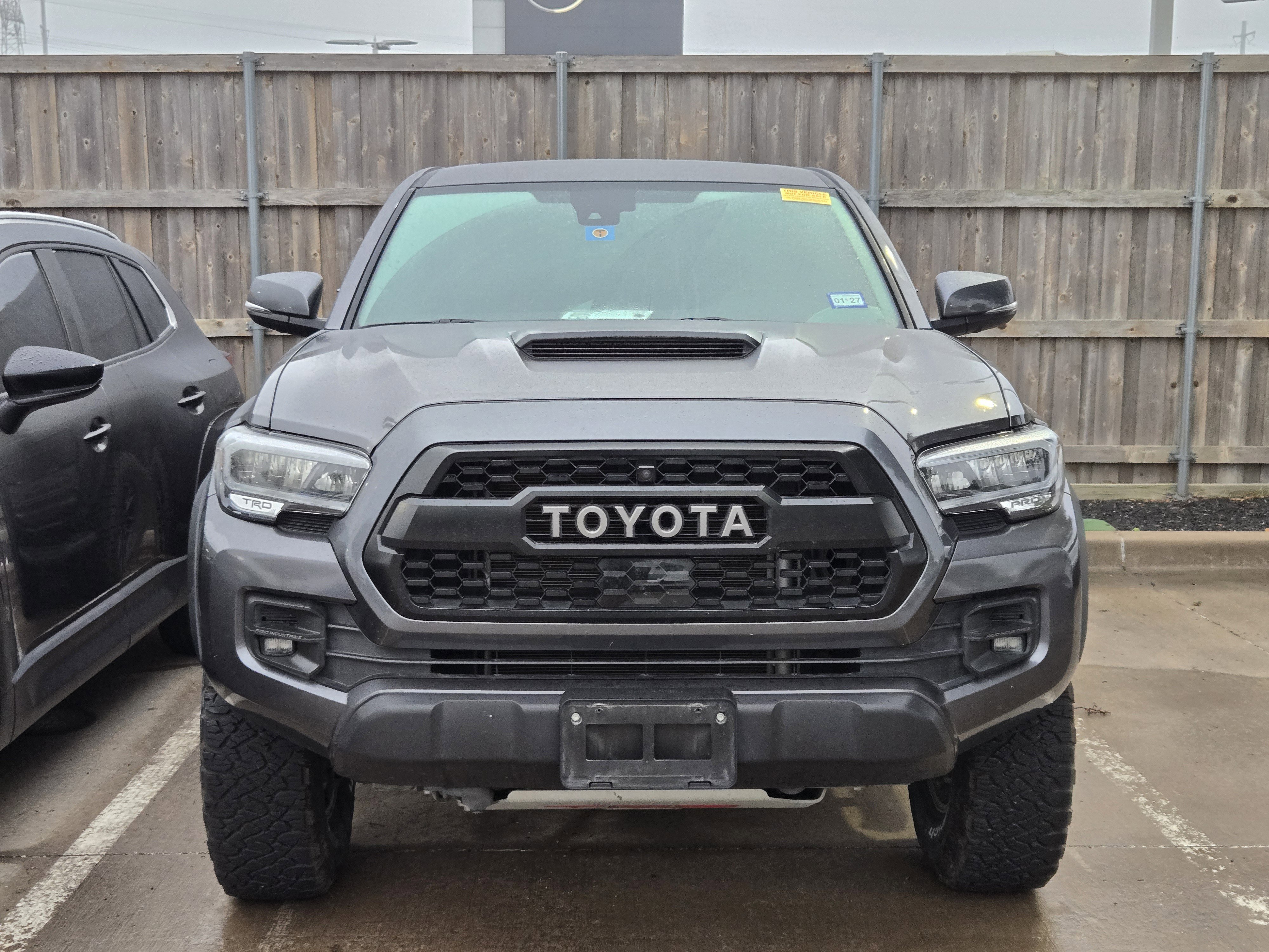 Used 2021 Toyota Tacoma TRD Pro image 2