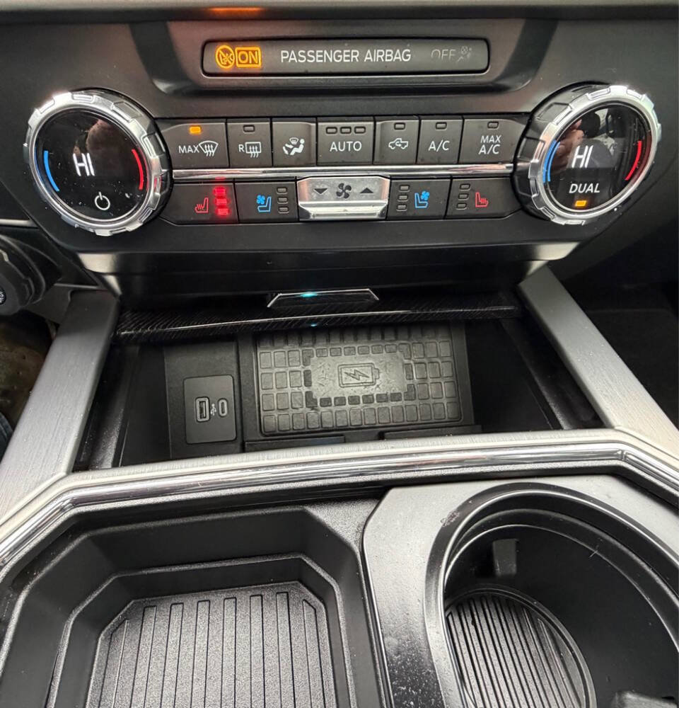 Used 2022 Ford F450 Platinum w/ FX4 Off-Road Package image 35