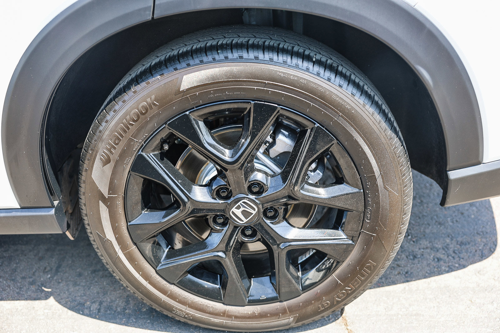 Certified 2025 Honda HR-V Sport image 30