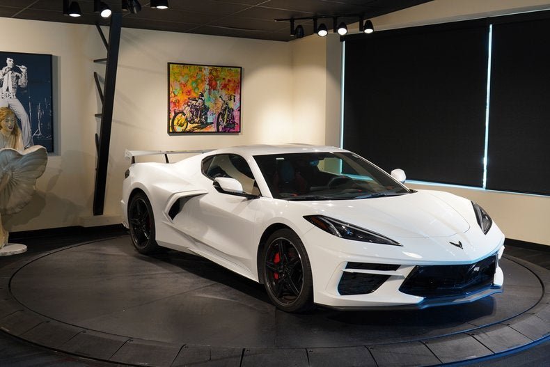 Used 2023 Chevrolet Corvette Stingray Premium Cpe w/ Z51 Performance Package RWD image 17