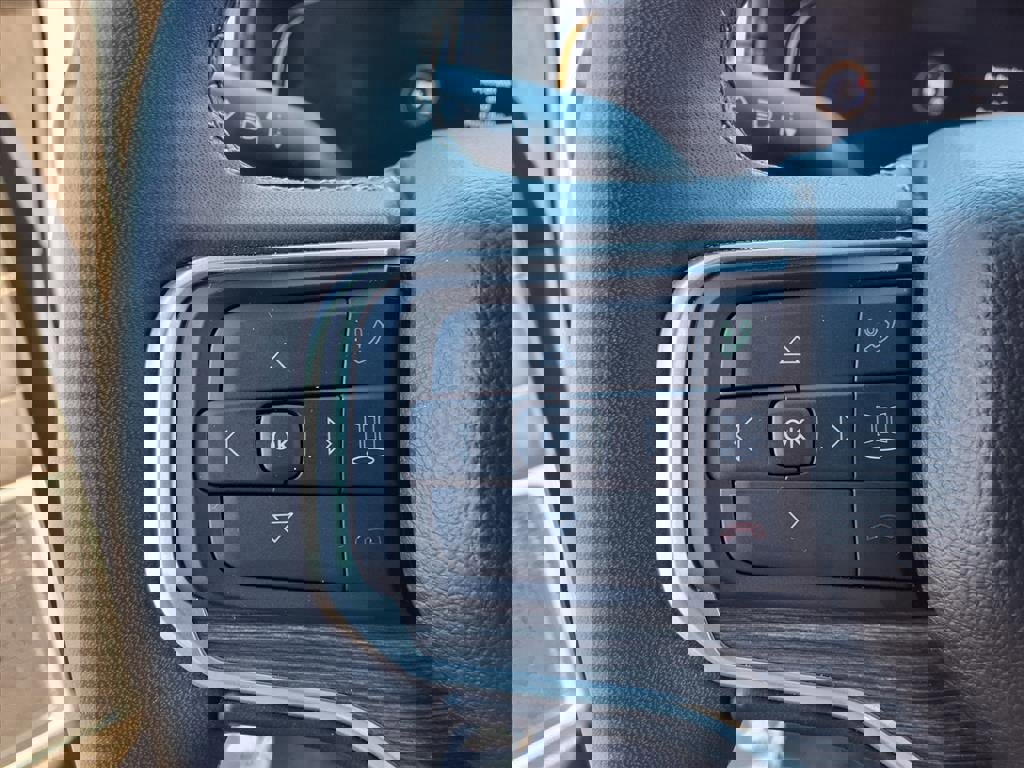 Used 2024 Jeep Wagoneer L Series II w/ Premium Group I image 8