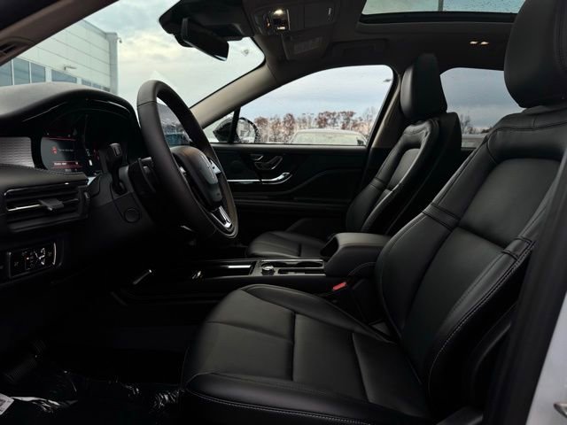 New 2026 Lincoln Corsair Premiere image 16