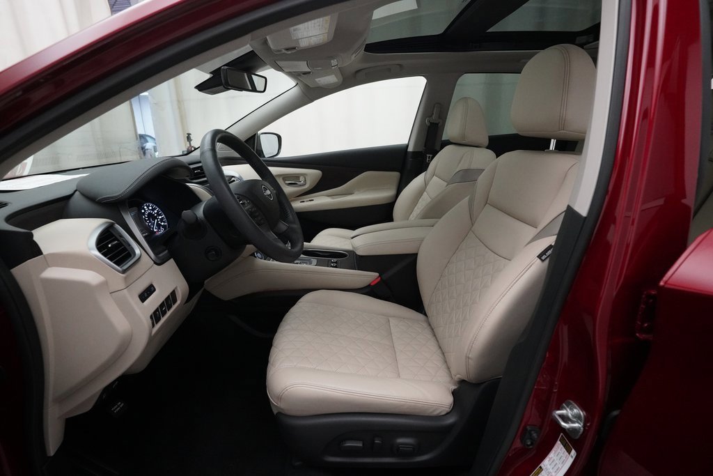 Certified 2024 Nissan Murano Platinum w/ Cargo Package image 7