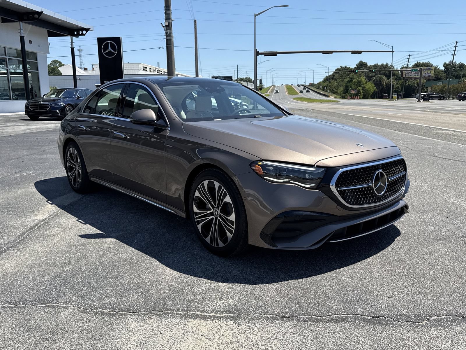 Used 2026 Mercedes-Benz E 350 Sedan image 7