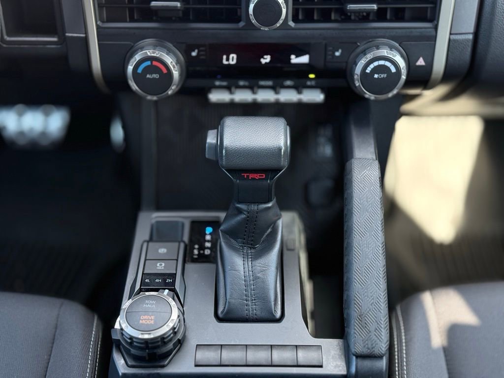 Used 2024 Toyota Tacoma TRD Sport AWD/4WD image 27