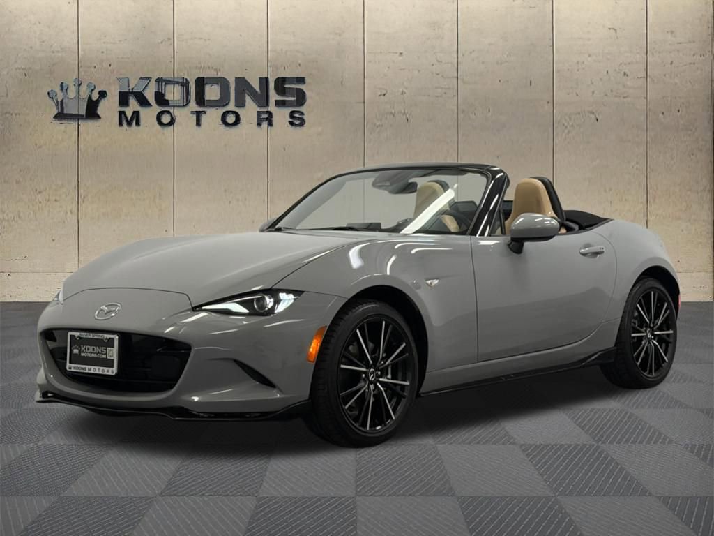 Used 2024 MAZDA MX-5 Miata Grand Touring w/ Appearance Package image 1