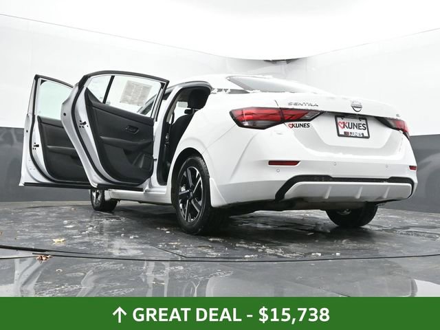 Used 2024 Nissan Sentra SV w/ Trunk Package image 72