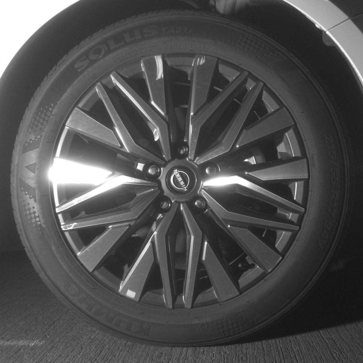 Used 2025 Nissan Altima 2.5 SV image 13