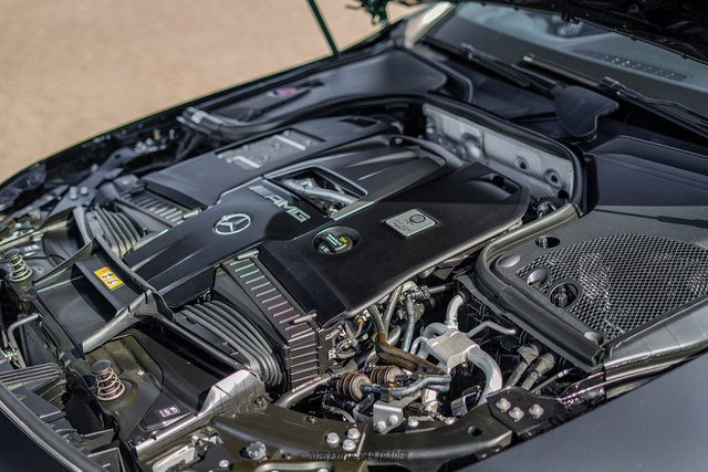 Used 2023 Mercedes-Benz AMG GT 63 S image 19